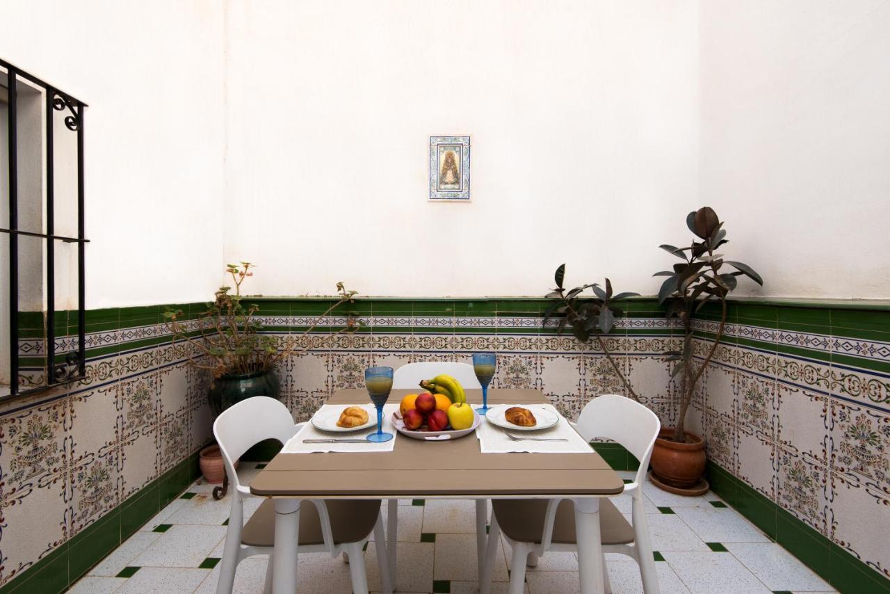 Picasso Center Apartment مالقة المظهر الخارجي الصورة